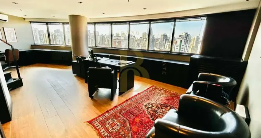 Conjunto comercial duplex mobiliado, em andar alto e vista livre.