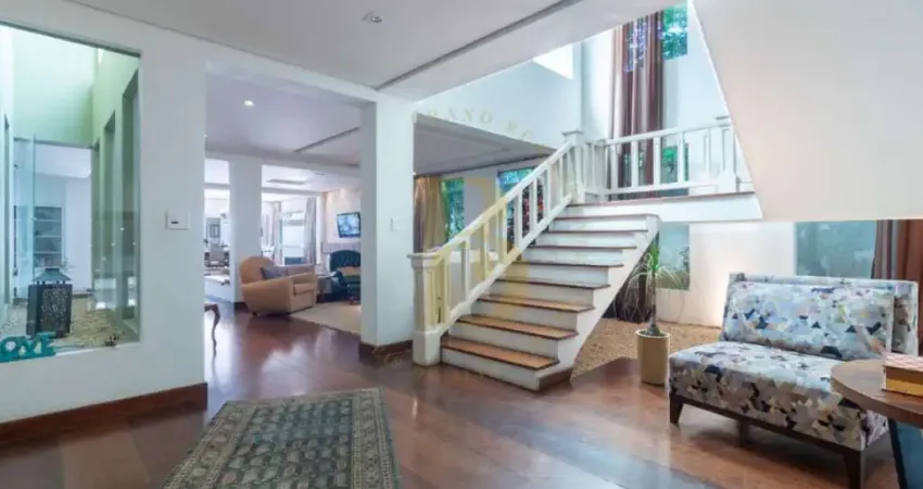 Excelente casa com 528 m², 5 quartos sendo 4 suítes à venda no bairro brooklin.