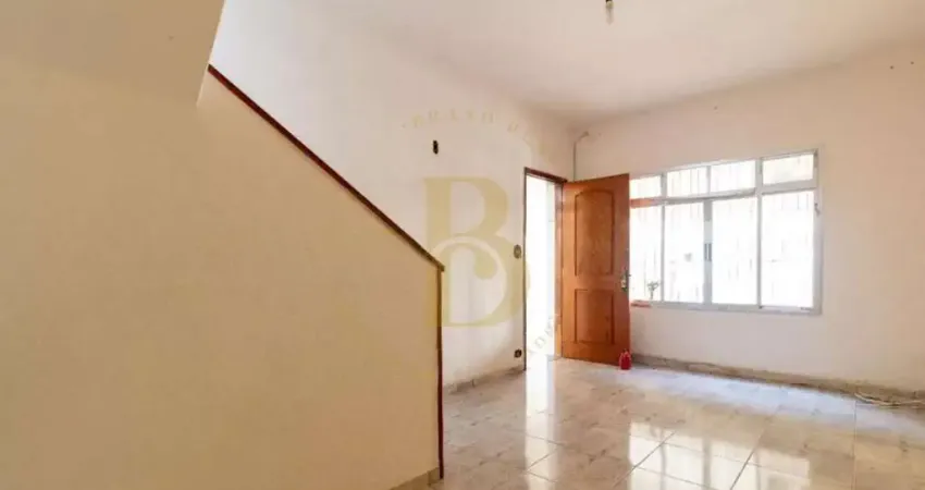 Casa com 3 dormitórios (1 suíte) e 4 banheiros à venda no jardim aeroporto