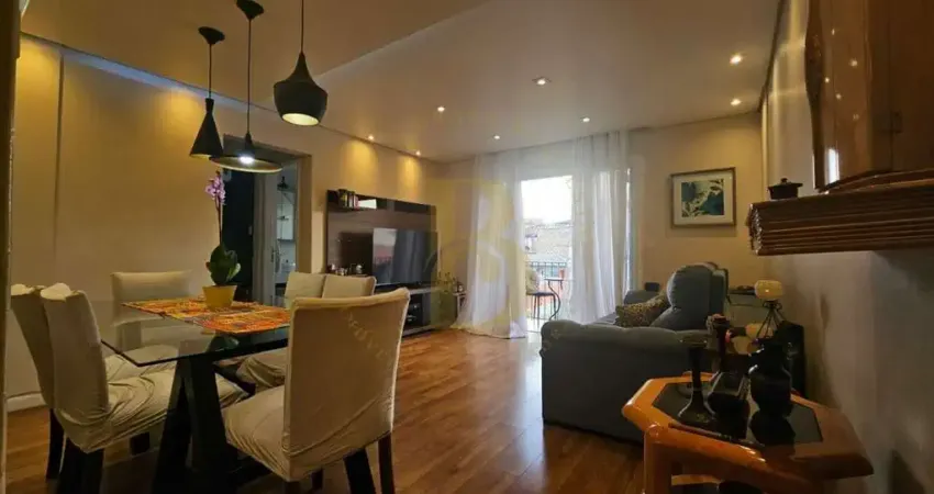 Apartamento iluminado na chácara klabin com 2 dormitórios, varanda e vaga de garagem