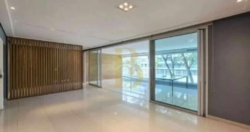 Apartamento à venda com 222m², 03 suítes e 04 vagas no campo belo sp