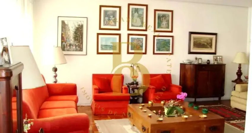 Casa com 3 quartos à venda na Rua Groenlândia, 1837, Jardim América, São Paulo