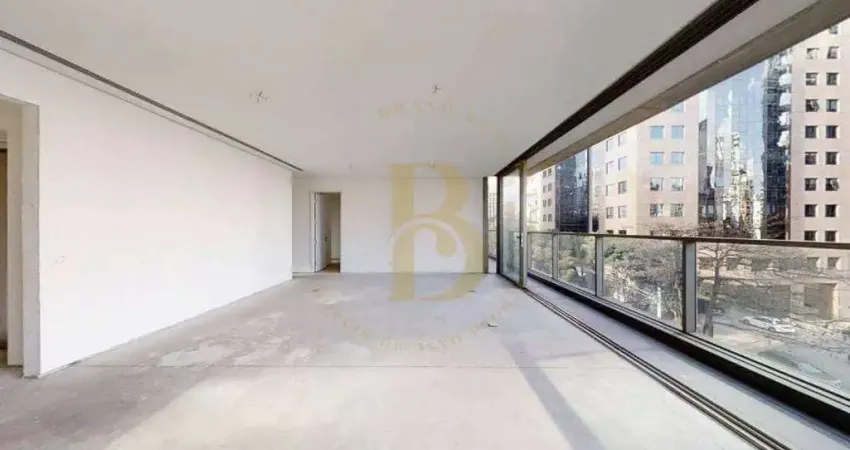 Apartamento com design contemporâneo, localizado no coração do itaim bibi.