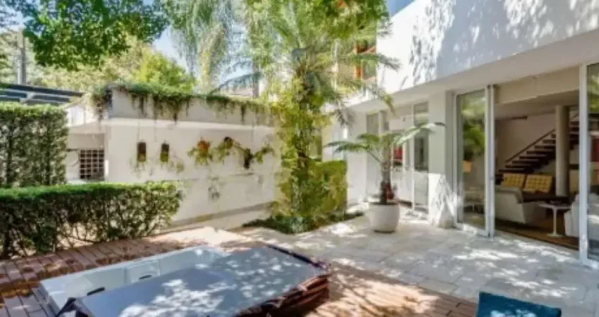 Casa com 352 m², 3 quartos sendo 1 suíte à venda no bairro alto de pinheiros.