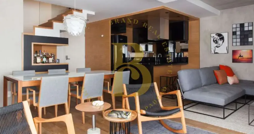 Apartamento duplex mobiliado á venda de 102m², com 1 suíte master e 2 vagas.