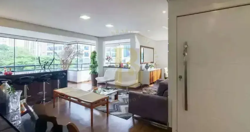 Apartamento com 162 m², 3 quartos sendo 3 suítes à venda no bairro moema pássaros.