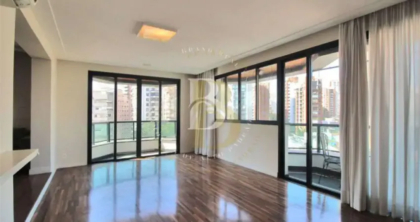Apartamento com 3 quartos à venda na Rua Inhambú, 390, Moema, São Paulo