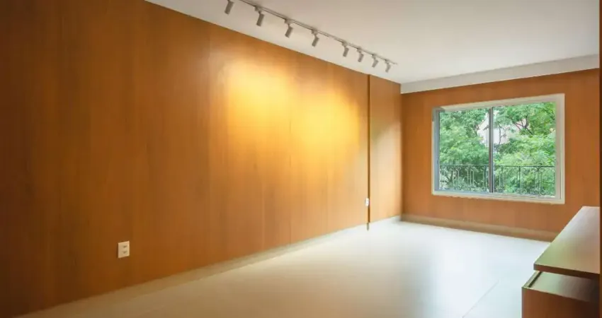 Apartamento reformado à venda, com 80 m² privativos e 2 suítes , na vila nova conceição.