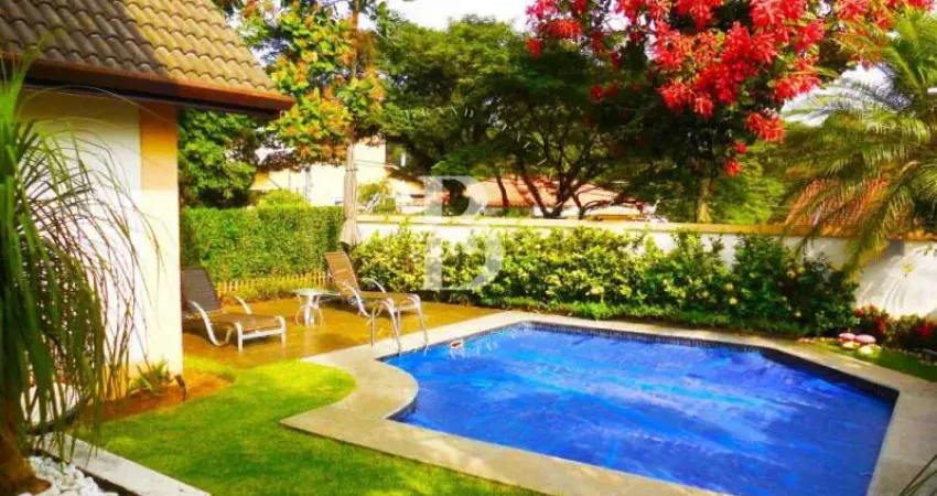 Casa de condomínio em localização cobiçada na chácara flora.