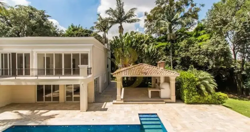 Casa de condomínio com 1100 m², 4 quartos sendo 4 suítes à venda no bairro chácara flora.