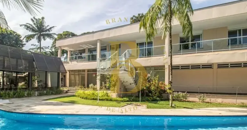Casa de vila com 696 m², 3 quartos sendo 3 suítes à venda no bairro chácara monte alegre.