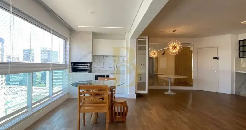 Apartamento mobiliado á venda de 135m², com 03 suítes e 03 vagas no brooklin sp