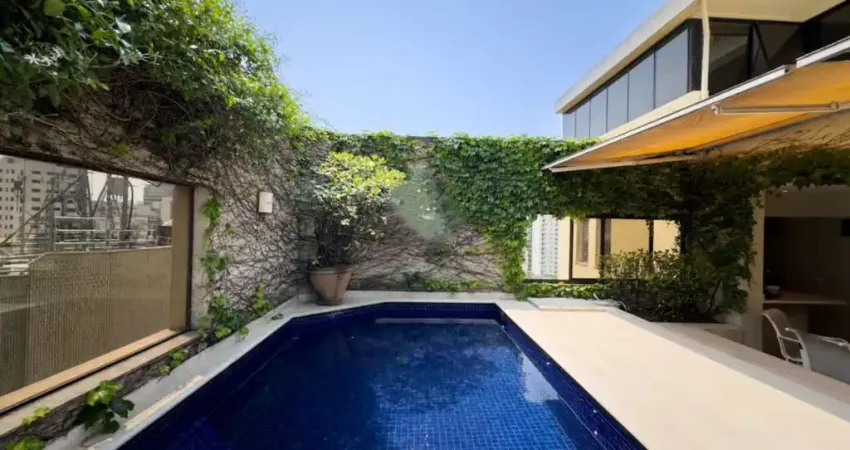 Cobertura com acabamentos refinados, próximo ao parque do povo, localizada no itaim bibi.