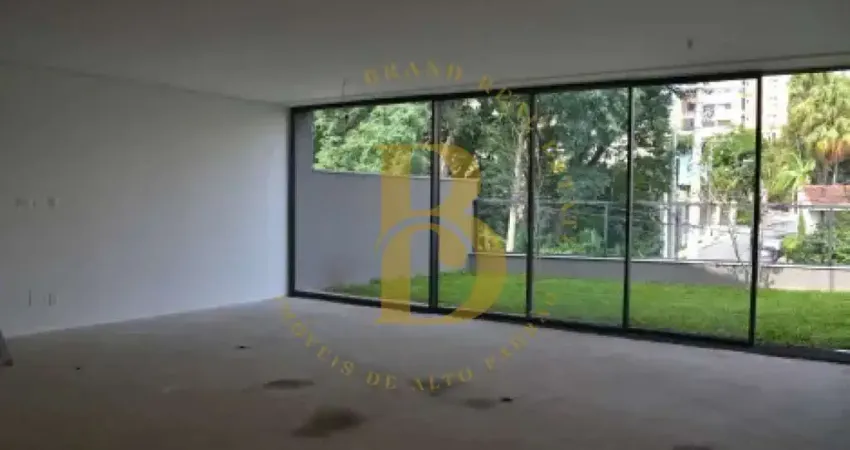 Casa de condomínio com 250 m², 4 quartos sendo 4 suítes à venda no bairro real parque.