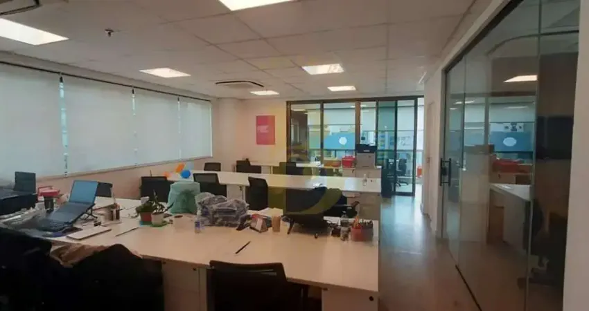 Conjunto comercial para locação em pinheiros ? 232m² com 4 vagas.