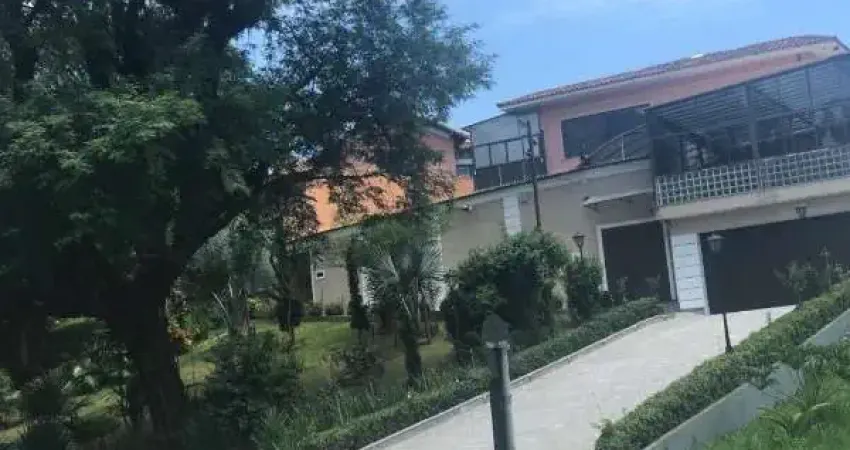 Casa com 376 m², 5 quartos sendo 3 suítes à venda no bairro lapa.