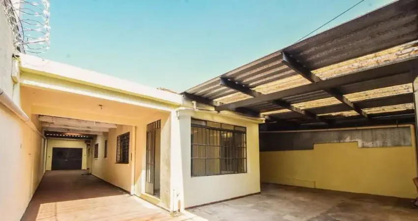 Casa á venda com 300 m², de 03 dormitórios e 08 vagas no bairro campo belo.