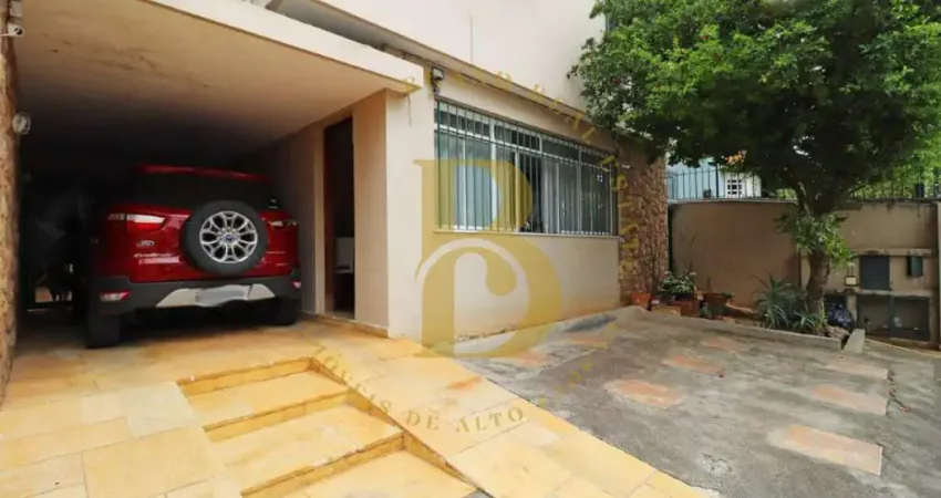 Casa com 250 m², 4 quartos sendo 4 suítes à venda no bairro campo belo.
