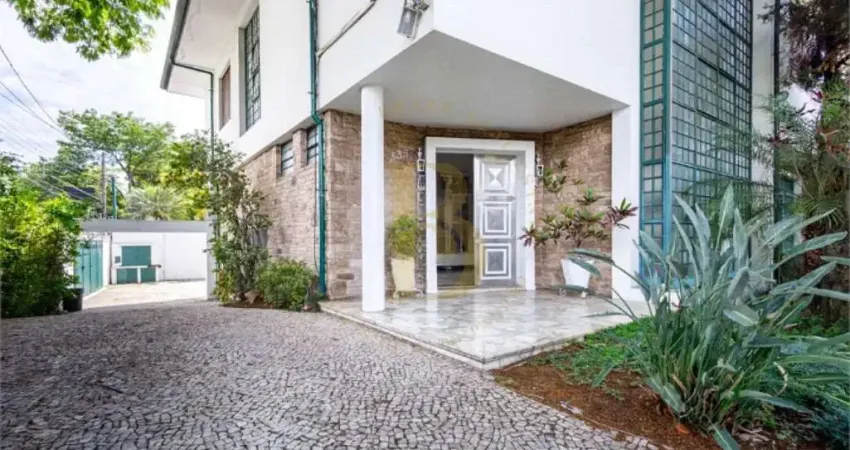 Casa com 540 m², 5 quartos sendo 2 suítes à venda no bairro jardim paulista.