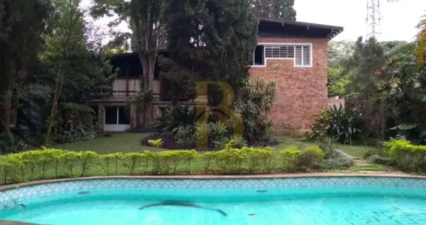 Casa com 454 m², 3 quartos sendo 1 suíte à venda no bairro chácara monte alegre.