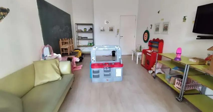 Apartamento com 140 m², 4 quartos sendo 2 suítes à venda no bairro pompéia.