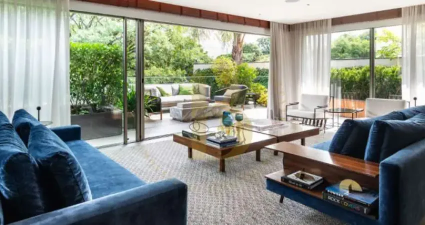 Casa de condomínio com 925 m², 4 quartos sendo 4 suítes à venda no bairro alto de pinheiros.