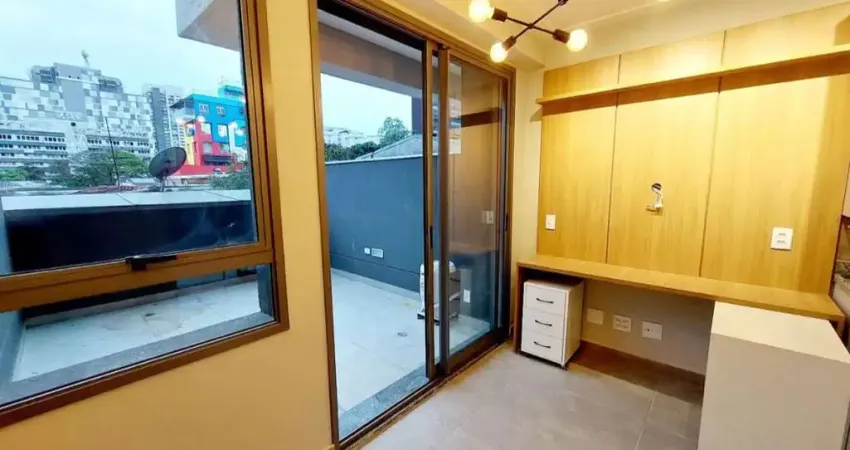 Novo studio garden ? moderno, funcional e com terraço charmoso!