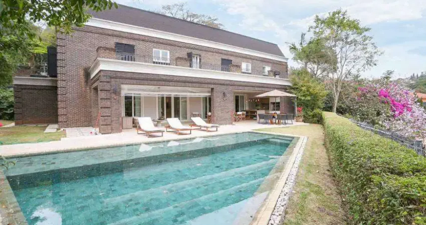 Casa com 1057 m², 5 quartos sendo 4 suítes à venda no bairro cidade jardim.