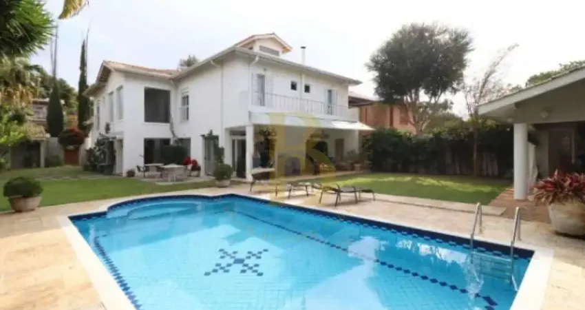 Casa de vila com 515 m², 5 quartos sendo 3 suítes à venda no bairro jardim hípico.