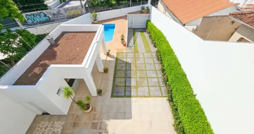 Casa linda em meio a natureza, com 480 m², 4 suítes e 11 vagas à venda no bairro tremembé.