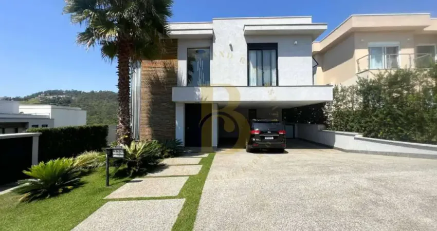 Casa de condomínio com 350 m², 4 quartos sendo 3 suítes à venda no bairro alphaville.