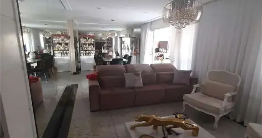 Excelente apartamento, em andar alto, localizado no bairro granja julieta.