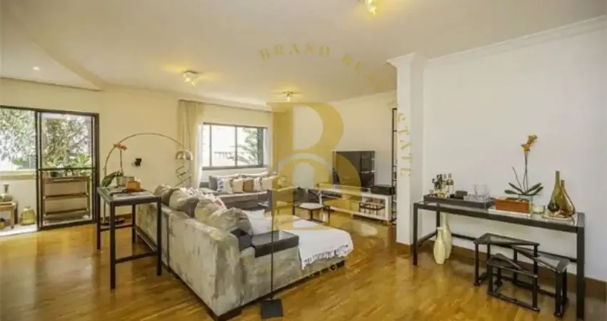 Apartamento com 200 m², 4 quartos sendo 3 suítes à venda no bairro vila mariana.