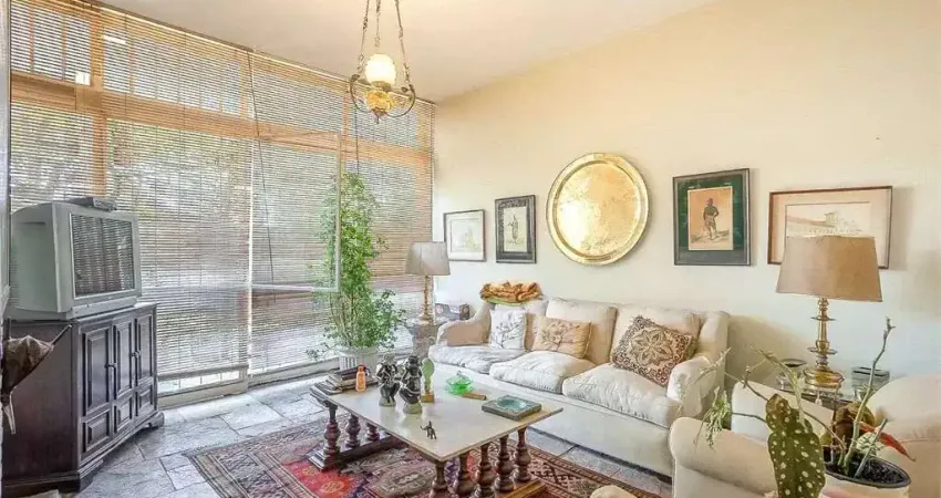 Casa com 360 m², 4 quartos sendo 1 suíte à venda no bairro brooklin.