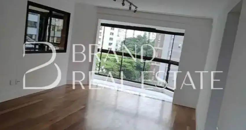 Lindo apartamento na Vila Nova 206 m2 com lareira 4 vagas e 3 suite