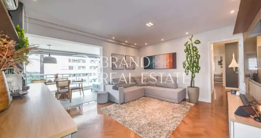 Apartamento à venda com 108m², 3 quartos e 2 vagas no Campo Belo