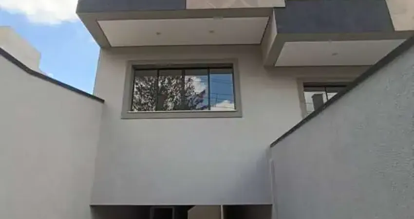 Casa à venda em São Paulo-SP, Pirituba: 3 quartos, 1 suíte, 1 sala, 3 banheiros, 3 vagas de garagem, 148m².