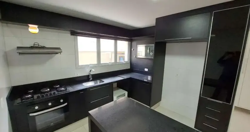 Casa a venda ou aluguel investido em alphaville 11 onze, com excelentes espaços e 4 quartos (2 suítes)