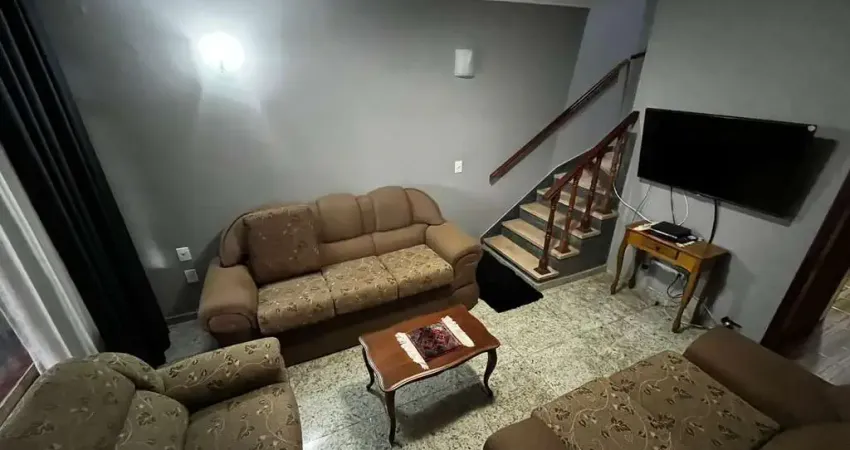 Casa com 3 Dormitórios e Edícula em Presidente Altino - Duas Casas no Mesmo Terreno!