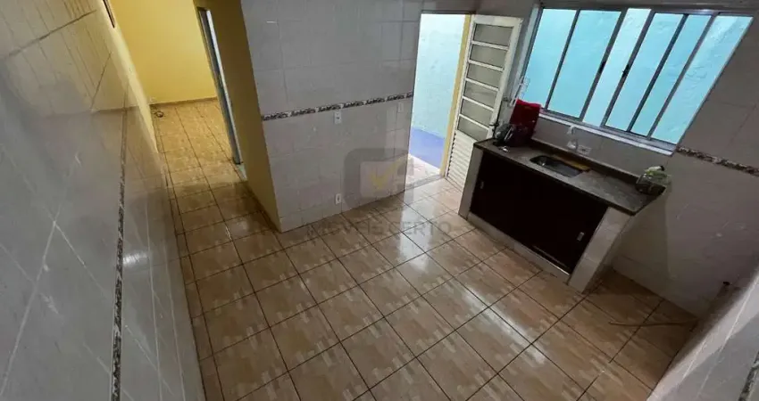 Imóvel com Potencial de Renda em Osasco: 1 Quarto, 1 Sala, 1 Banheiro, 3 Vagas de Garagem e 60m² de Área. Oportunidade Única!