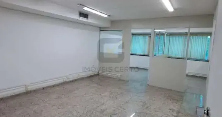 Sala comercial para locação sem mobília, no centro de alphaville, andar baixo, vista pra araguaia e 1 vaga para carro