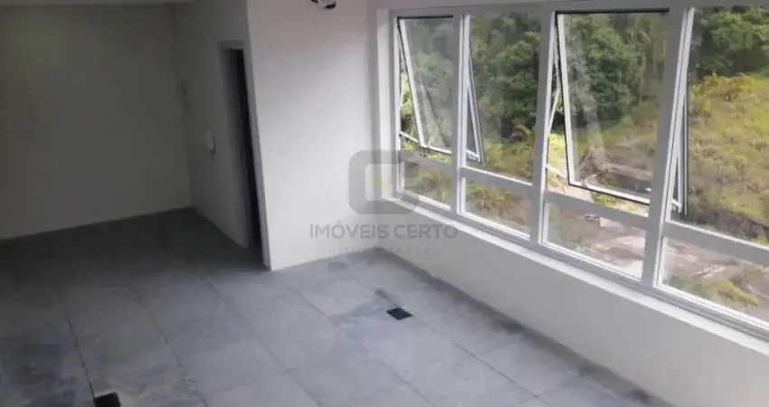 Sala comercial a venda ou locação pertinho da unip alphaville, um banheiro, 1 vaga para carro