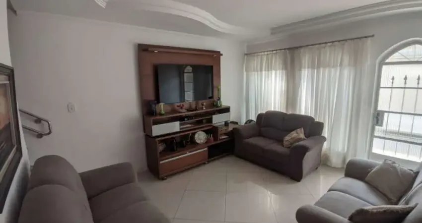 SOBRADO COM 3 QUARTOS, SENDO 1 SUITE À VENDA, 110,30m² - JARDIM SANTA MENA - GUARULHOS/SP