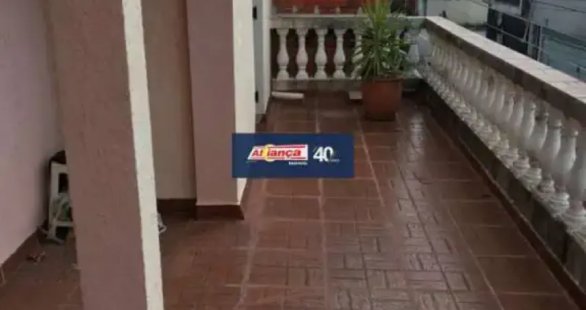 Sobrado muito bem localizado na ponte grande, proximo de comercio, farmacia, correio, bancos todos,