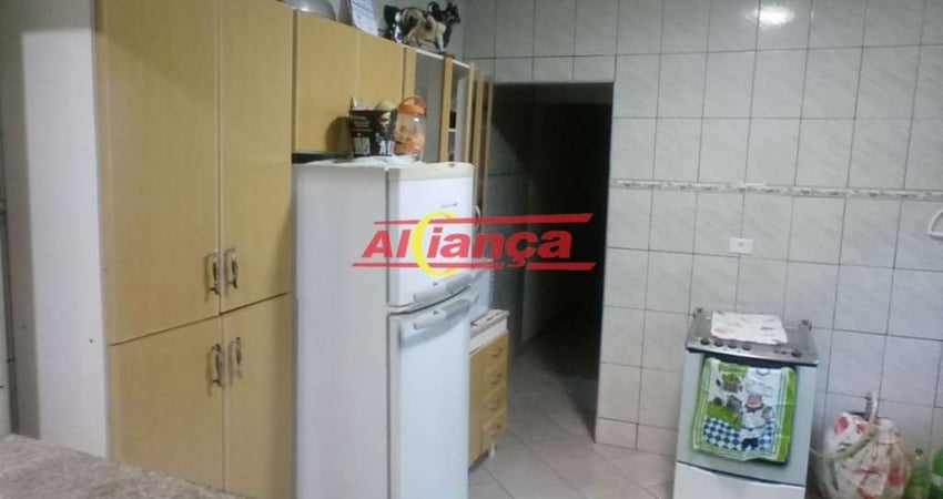 CASA COM 3 QUARTOS A VENDA, 150 M² - Jardim Acácio - Guarulhos/ SP