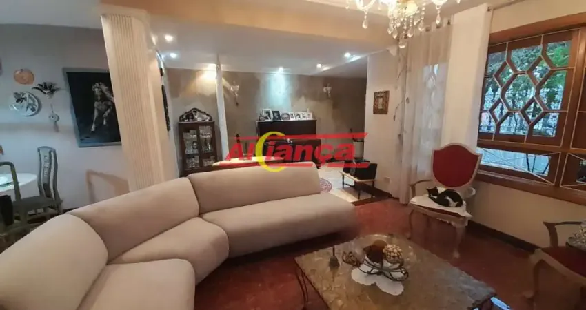 SOBRADO COM 3 DORMITÓRIOS SENDO UM SUÍTE A VENDA, 280 m²Jardim Santa Clara - Guarulhos - SP