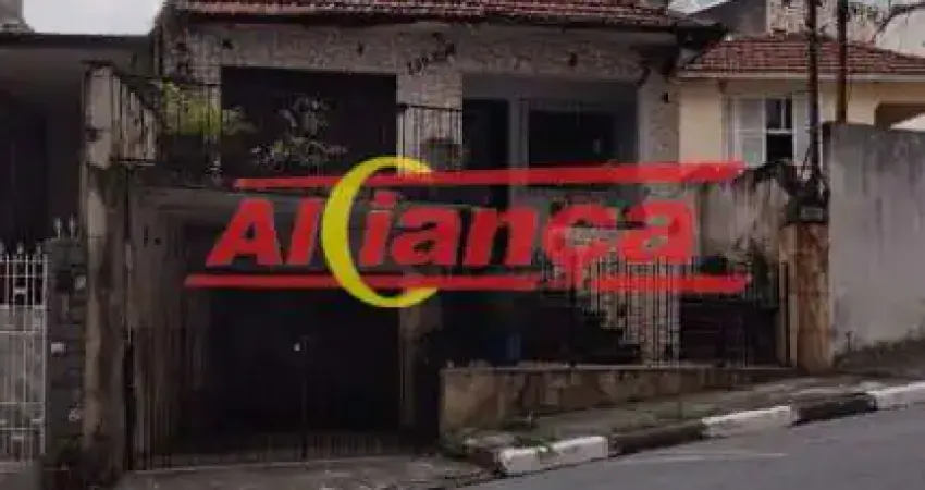 Casa térrea a venda, com 2 dormitórios, Jardim São Paulo - Guarulhos