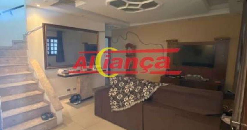 Casa em condomínio fechado com 4 quartos à venda na Rua Evaristo Rodrigues de Arruda, 114, Jardim Dourado, Guarulhos