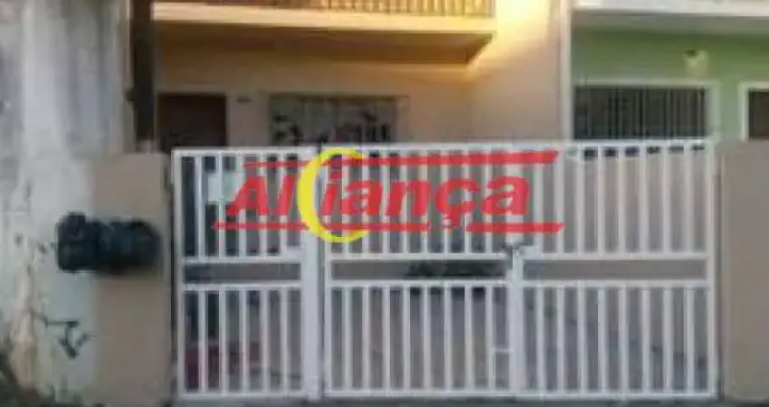 Sobrado ,1 vaga, sala, lavabo, cozinha, 2 dormitórios (1 varanda), wc e