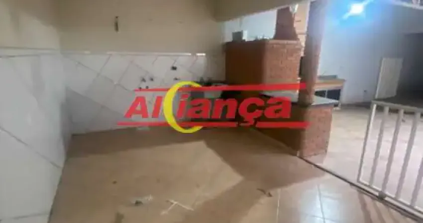 'O lar dos seus sonhos aguarda por você! , próximo ao shopping e a diversos comércios, proporcionand